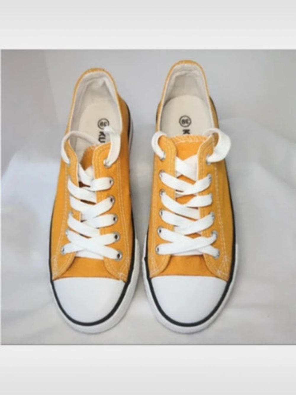 NEW Classic Lace Up Tennis Shoes Sz 8.5(39)